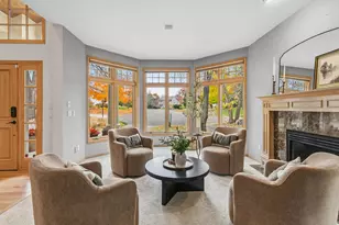 11338 Hawk High Ct, Eden Prairie, MN 55347 - Photo 14