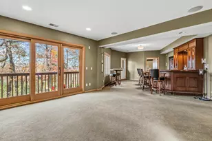 11338 Hawk High Ct, Eden Prairie, MN 55347 - Photo 52