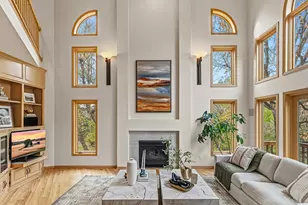 11338 Hawk High Ct, Eden Prairie, MN 55347 - Photo 24