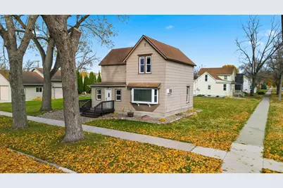 37 5th Street SE, Wells, MN 56097 - Photo 24