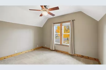 37 5th Street SE, Wells, MN 56097 - Photo 14