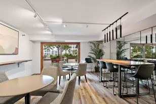 66 9th St E, Saint Paul, MN 55101 - Photo 28