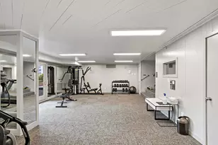 66 9th St E, Saint Paul, MN 55101 - Photo 42