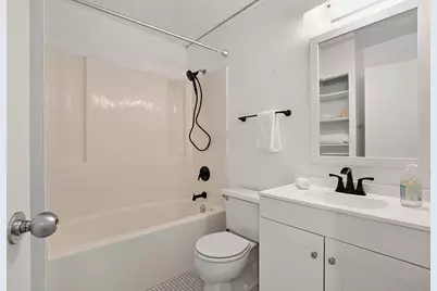 66 9th Street E #1912, Saint Paul, MN 55101 - Photo 22