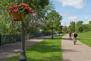 66 9th St E, Saint Paul, MN 55101 - Photo 56