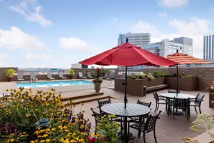 66 9th St E, Saint Paul, MN 55101 - Photo 40