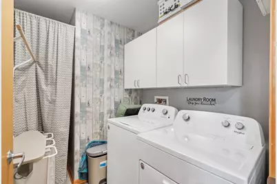 2550 38th Avenue NE #109, Saint Paul, MN 55421 - Photo 14