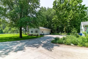 421 Lowry Ct NW, Rochester, MN 55901 - Photo 30