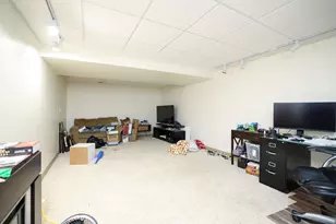 421 Lowry Ct NW, Rochester, MN 55901 - Photo 24