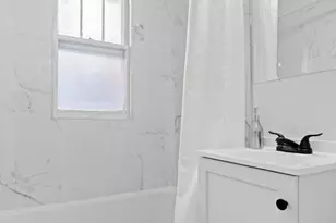 3935 Thomas Ave N, Minneapolis, MN 55412 - Photo 20