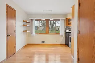 6249 Oak Knoll Dr, Woodbury, MN 55125 - Photo 6