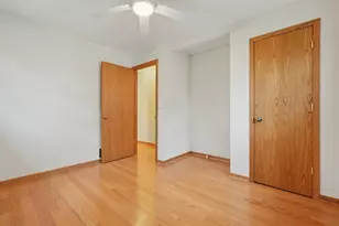 6249 Oak Knoll Dr, Woodbury, MN 55125 - Photo 14