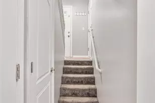 7888 Dunmore Rd, Woodbury, MN 55125 - Photo 18