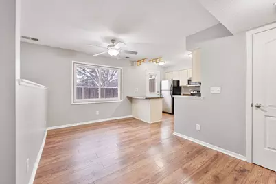 7888 Dunmore Road, Woodbury, MN 55125 - Photo 10