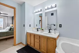 20681 Brennan Path, Farmington, MN 55024 - Photo 16