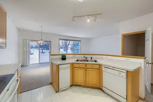 14506 Bloomfield Pl, Rosemount, MN 55068 - Photo 6