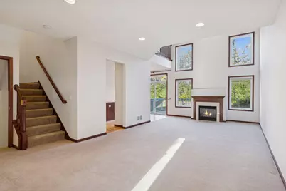 528 Sutherland Drive, Woodbury, MN 55129 - Photo 6