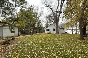 5134 E Eagle Lake Rd, Willmar, MN 56201 - Photo 36