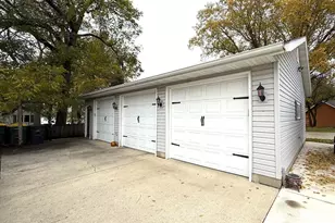 5134 E Eagle Lake Rd, Willmar, MN 56201 - Photo 2