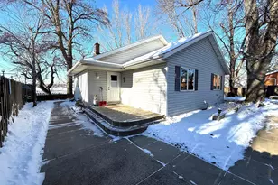 5134 E Eagle Lake Rd, Willmar, MN 56201 - Photo 1