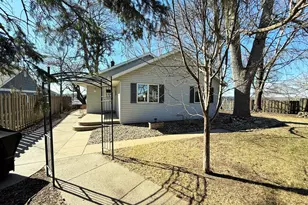 5134 E Eagle Lake Rd, Willmar, MN 56201 - Photo 4