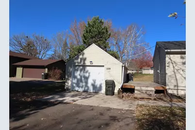 228 Minnesota Street, Sandstone, MN 55072 - Photo 8