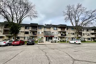 4009 Heritage Hills Dr, Bloomington, MN 55437 - Photo 1