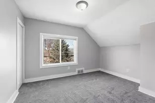 2527 Washington St NE, Minneapolis, MN 55418 - Photo 32