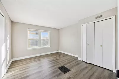 5106 Queen Avenue N, Minneapolis, MN 55430 - Photo 10