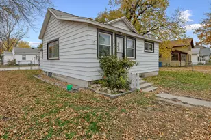 529 Olmstead St, Winona, MN 55987 - Photo 1