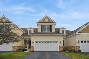 4902 Steeplechase Ct, Eagan, MN 55122 - Photo 2