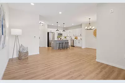 1948 W Wayzata Boulevard #105, Long Lake, MN 55356 - Photo 18