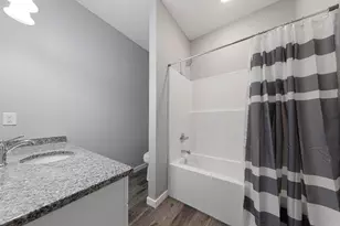 2702 Park Ave NW, Faribault, MN 55021 - Photo 30