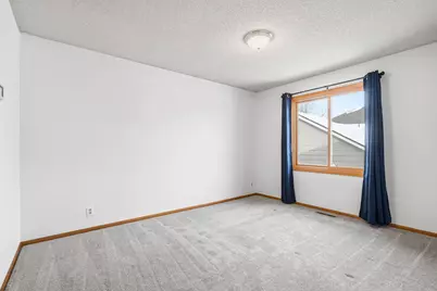 8140 James Avenue N, Brooklyn Park, MN 55444 - Photo 12