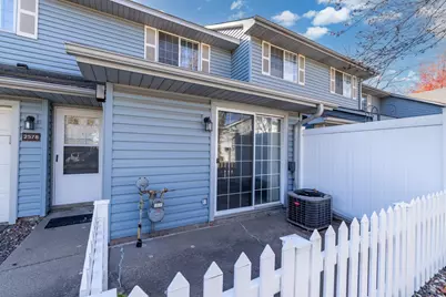 2578 Bedford Court #15, Mendota Heights, MN 55120 - Photo 2