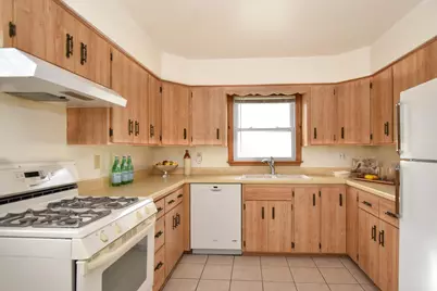 4651 Colorado Avenue N, Crystal, MN 55422 - Photo 8