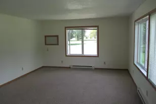 311 5th St S, Grove City, MN 56243 - Photo 4