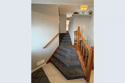 9007 Hampshire Avenue N, Brooklyn Park, MN 55445 - Photo 6