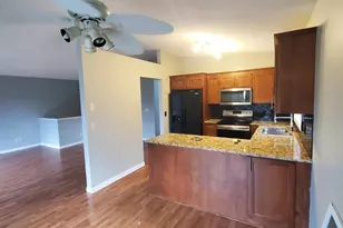 9007 Hampshire Ave N, Brooklyn Park, MN 55445 - Photo 12