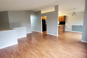 9007 Hampshire Ave N, Brooklyn Park, MN 55445 - Photo 16