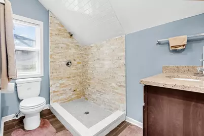 1803 Bush Avenue E, Saint Paul, MN 55119 - Photo 16