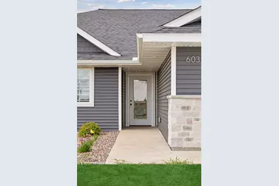 613 Field Point Street, Roberts, WI 54023 - Photo 4