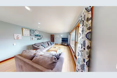 504 19th Avenue SW, Willmar, MN 56201 - Photo 4