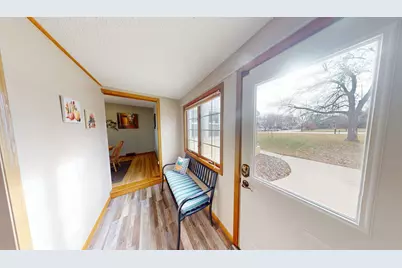 504 19th Avenue SW, Willmar, MN 56201 - Photo 14