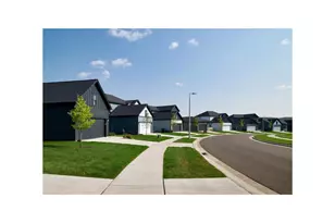 2257 Jordyn Rd NW, Rochester, MN 55901 - Photo 2