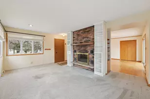 6938 Booth Ave, Inver Grove Heights, MN 55076 - Photo 10