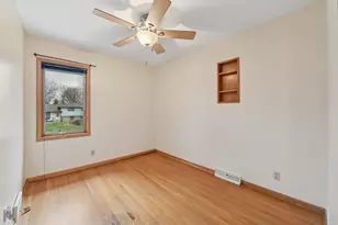 6938 Booth Ave, Inver Grove Heights, MN 55076 - Photo 14