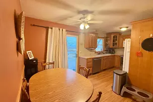 11 N Renstrom St, Blomkest, MN 56216 - Photo 6