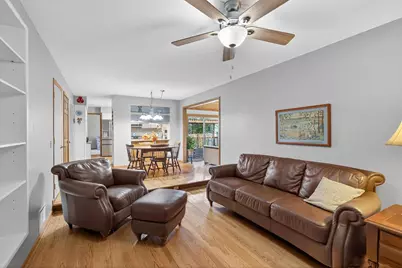 15716 Hayes Trail, Apple Valley, MN 55124 - Photo 8