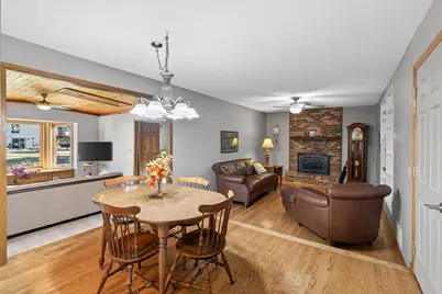 15716 Hayes Trail, Apple Valley, MN 55124 - Photo 4